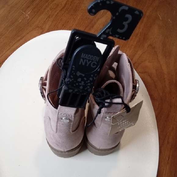 Tan Ankle Boots with Decorative Straps and Side Zipper - Picture 5 of 8